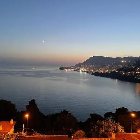 Aux Portes De Monaco Superbe T3 Vue